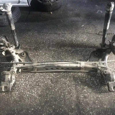 Volkswagen Golf 7 Çıkma Orijinal Arka Dingil Komple