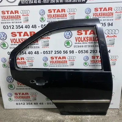 Volkswagen Bora Çıkma Sağ Arka Kapı Siyah Renk