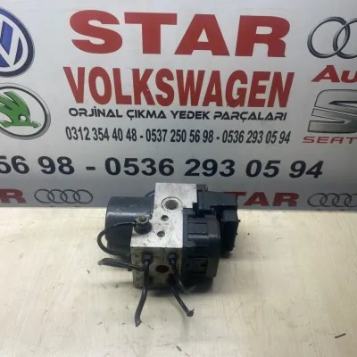 Volkswagen Passat Çıkma ABS Beyni 8E0 614 111 AB